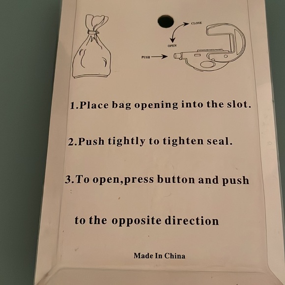 Clip lock for bags - Picture 3 of 3